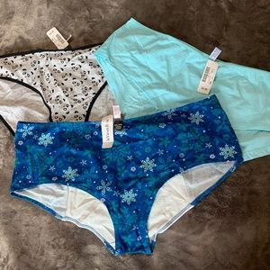 3 pairs of La Vie En Rose panties